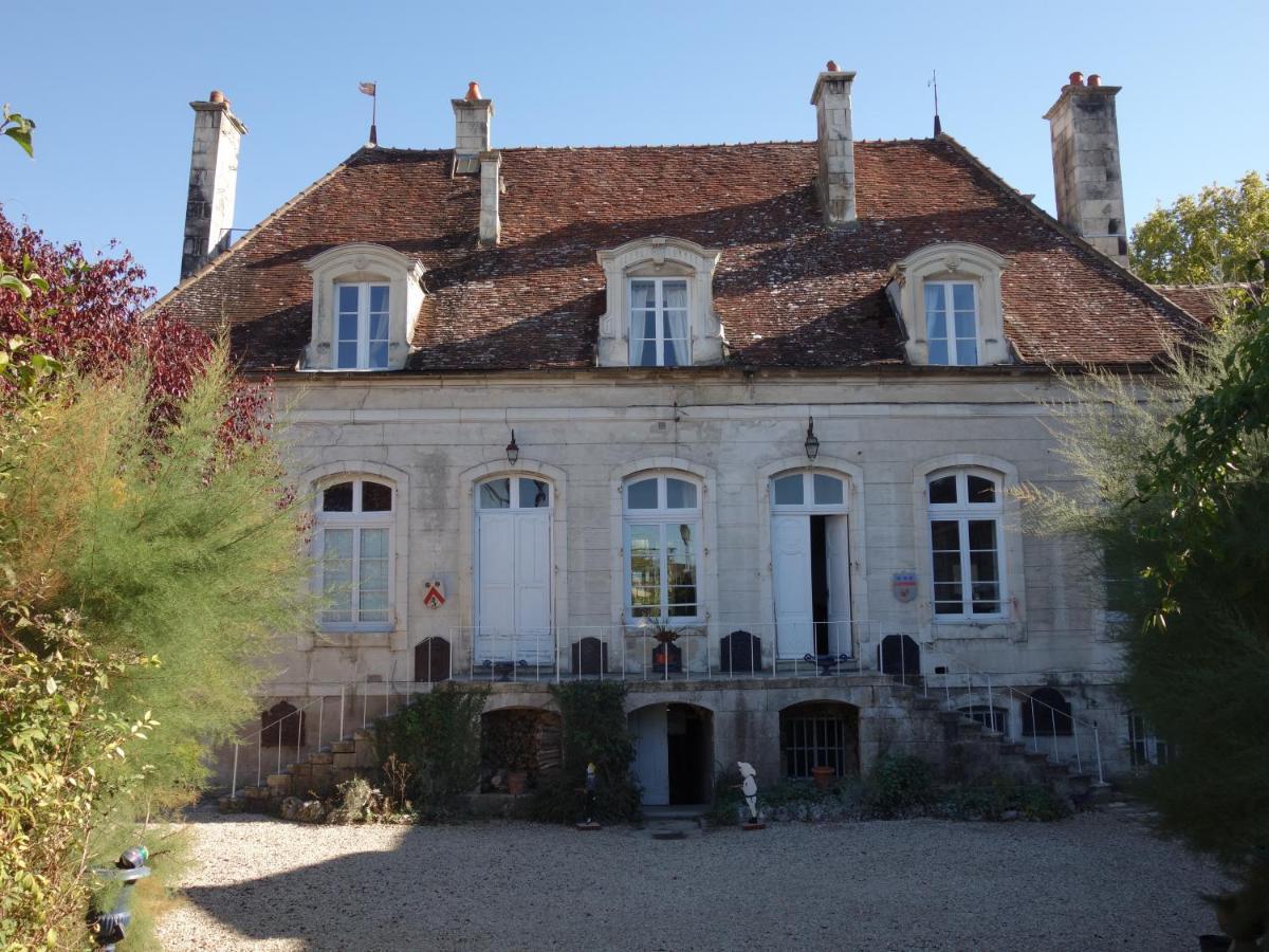 Le Chevalier D'Eon Bed & Breakfast Tonnerre Exterior photo